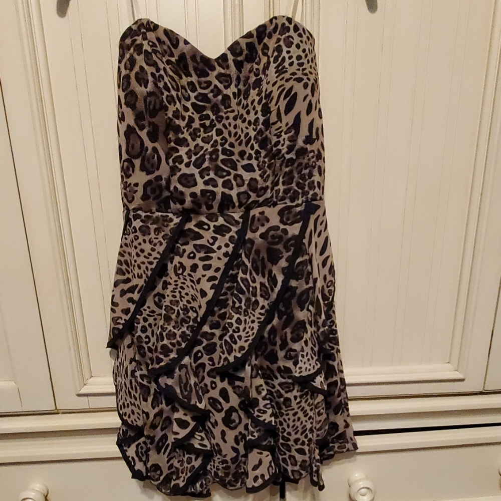 Juniors strapless leopard animal print dress Sz 7